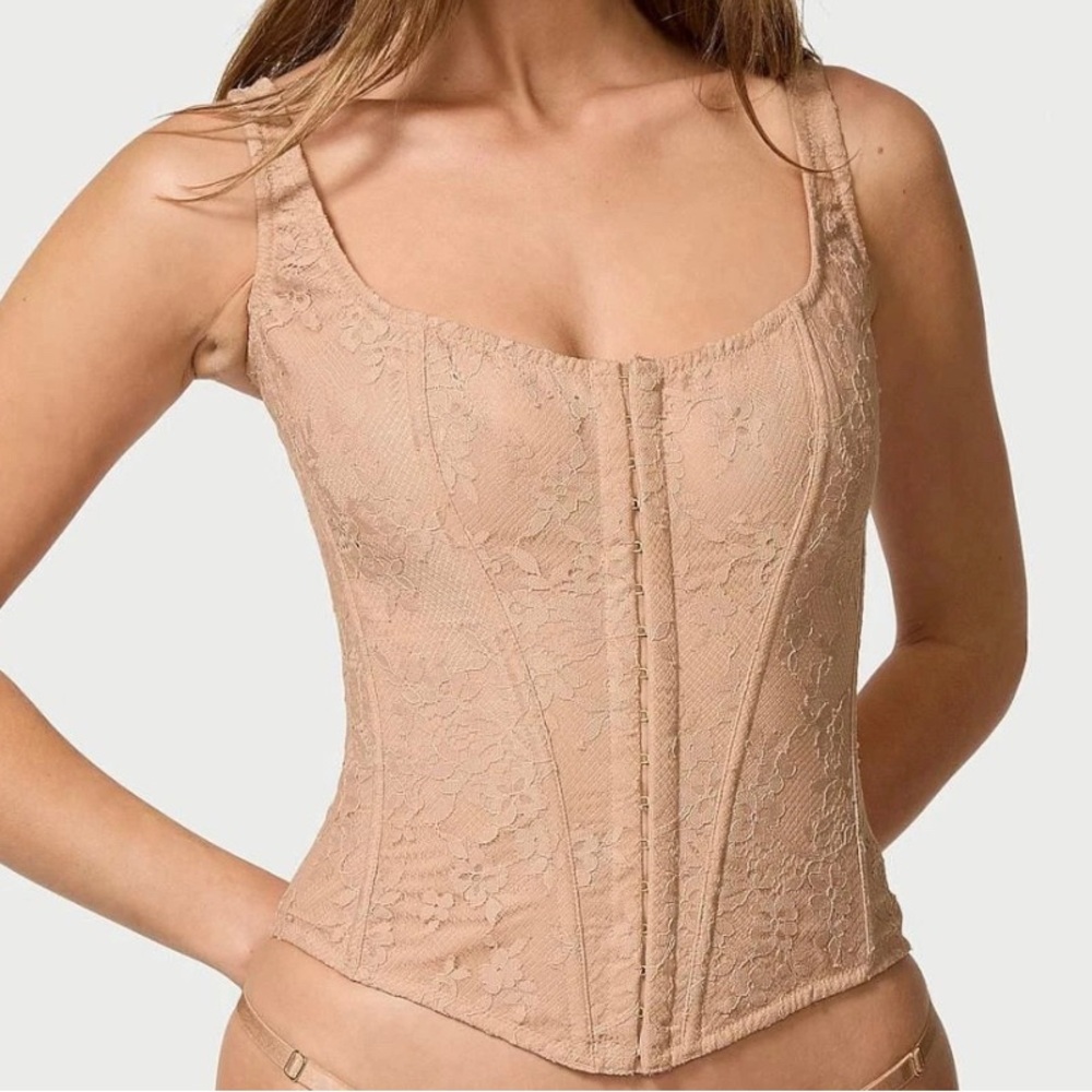 Victoria's Secret Lace Front-Closure Bustier - Nude
